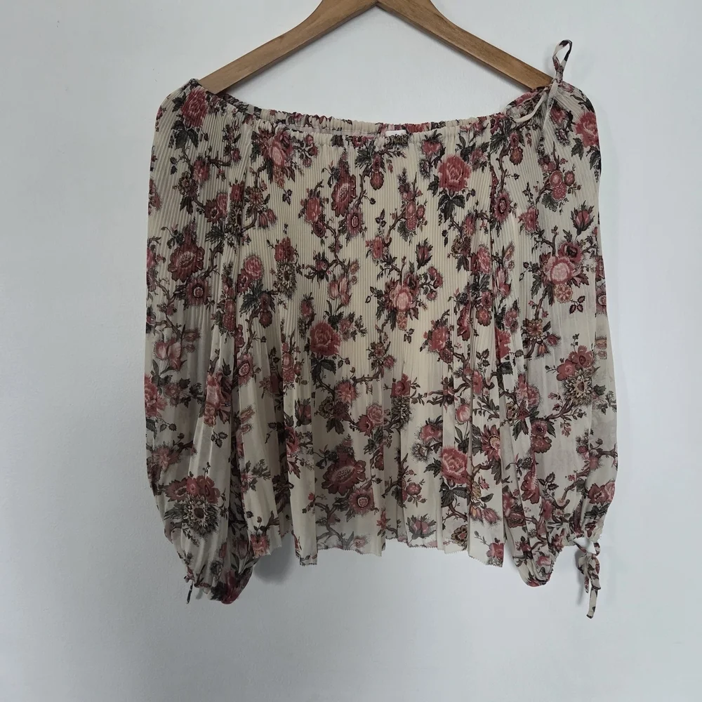 Wilfred Off The Shoulder Floral Top - Picture 2 of 11